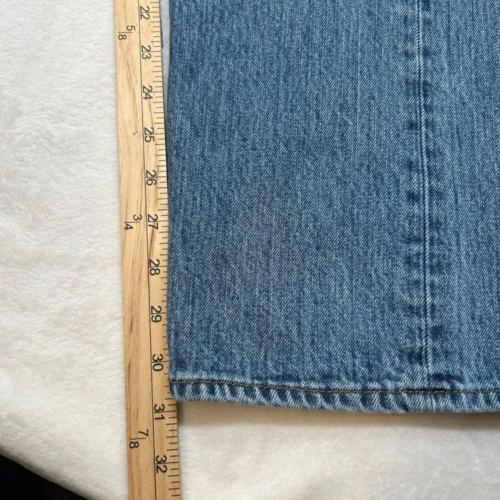 Levis 501‎ Jeans Mens 32x31 (Tag 34x32) Blue Light Wash Button Fly Straight Fit